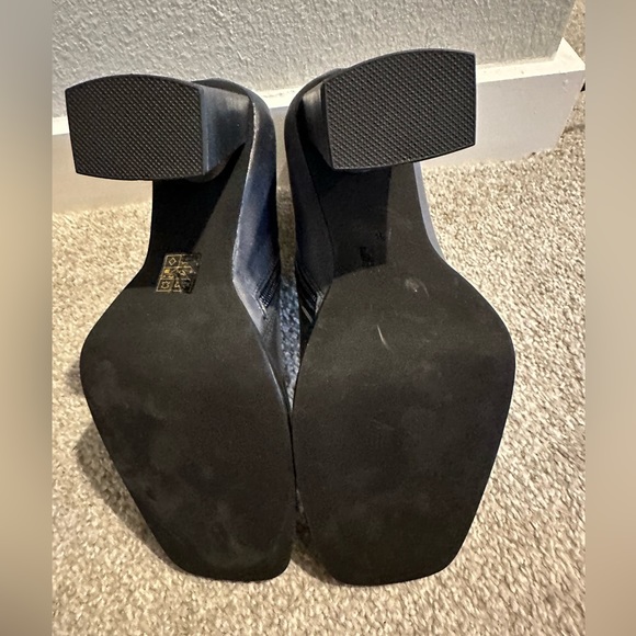 Jeffrey Campbell MAXIMAL BOOTIE - Picture 10 of 12